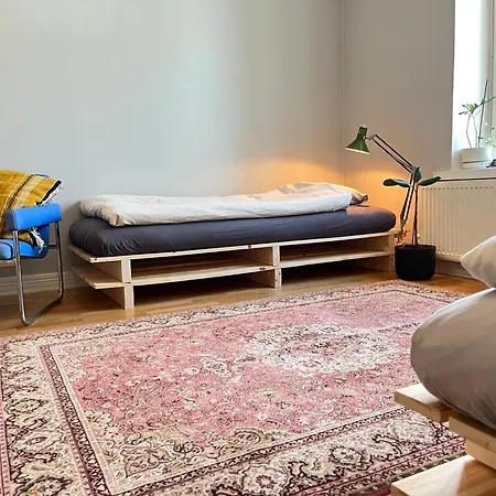 Uniikki Koti Tullipakkahuonella コッコラ