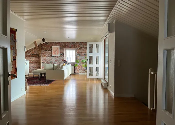 Апартаменты Uniikki Koti Tullipakkahuonella