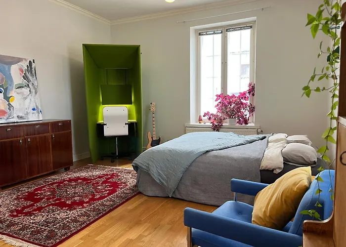 Uniikki Koti Tullipakkahuonella Апартаменты